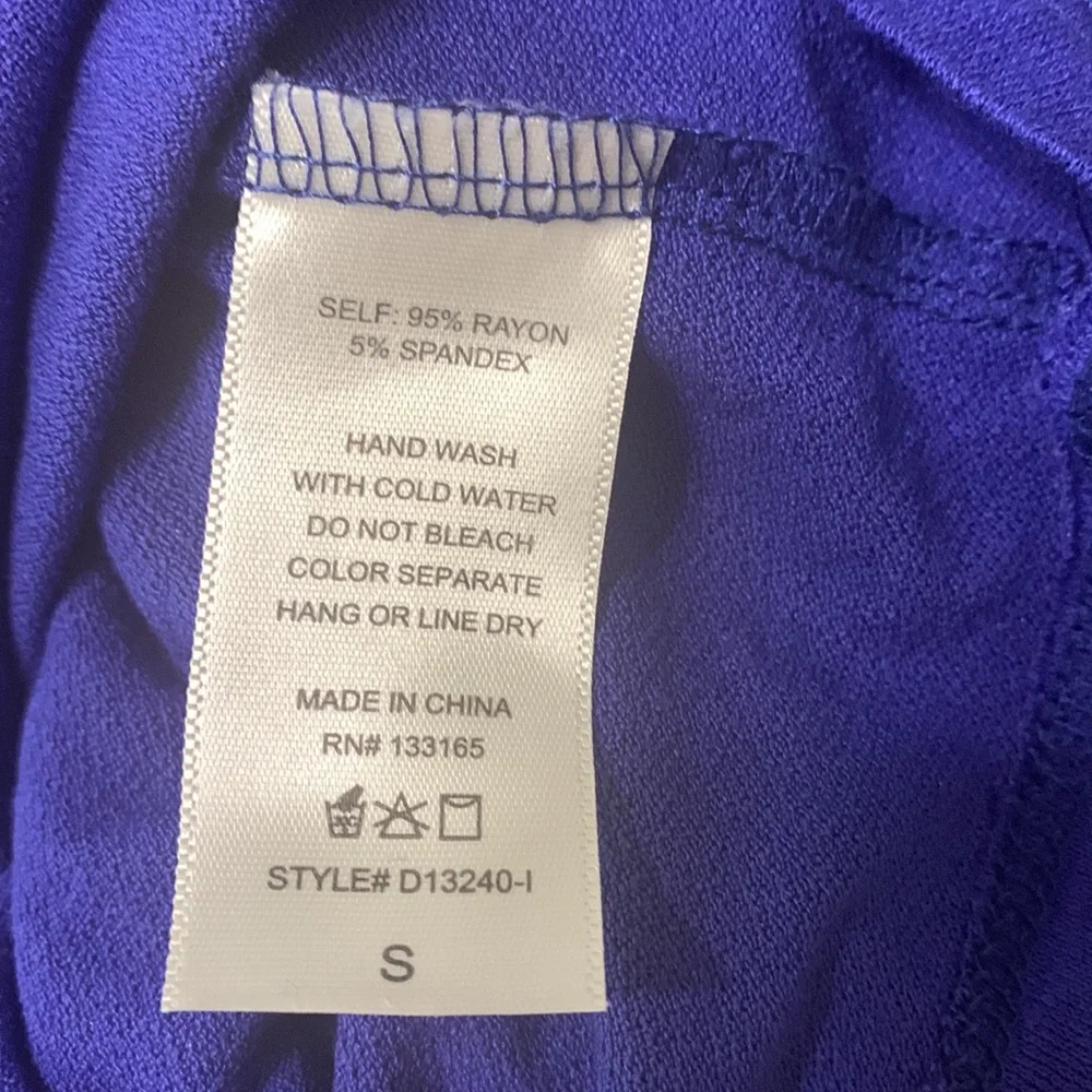 Altar'd State Brand Blouse Top Embroidered Sleeves Royal Blue Size Small - Picture 6 of 6